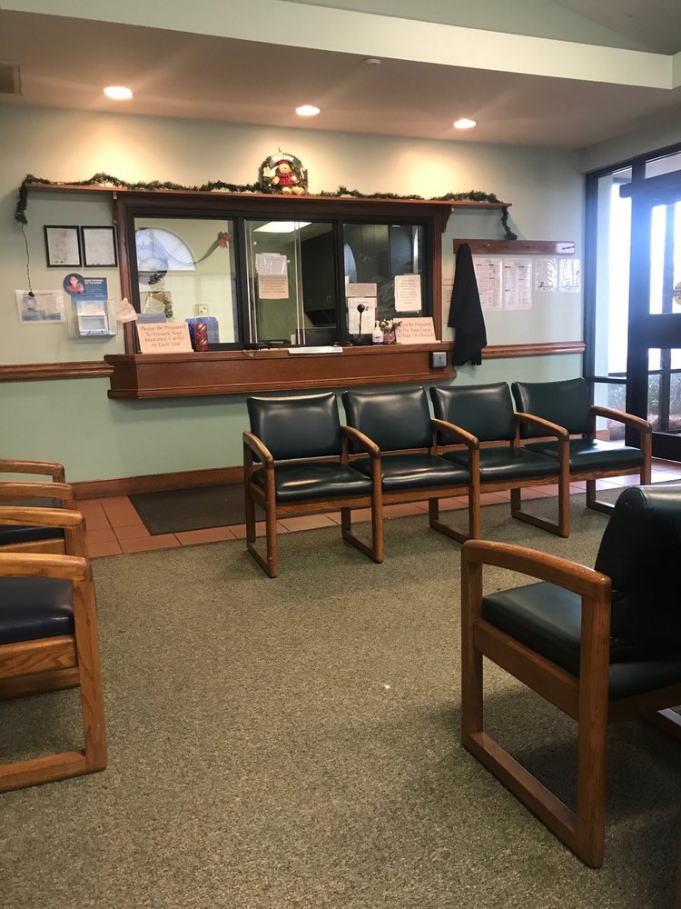 ST PAULS MEDICAL CLINIC Updated October 2024 128 E Broad St, Saint Pauls, North Carolina