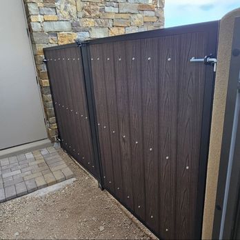 R&M Custom Ironworks - New gates - Fences & Gates Near Me R&M Custom Ironworks - New gates - Fences & Gates Near Me
