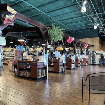 The Fresh Market - Checkout - Grocery Near Me - Tampa, Florida The Fresh Market - Checkout - Grocery Near Me - Tampa, Florida