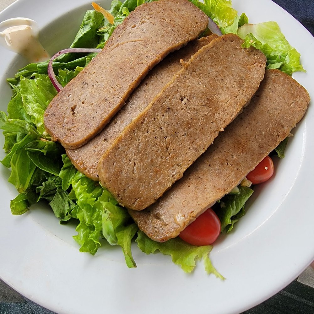 Niko's Grille - Greek Salad with Gyro meat - American Near Me - Lexington, Virginia
