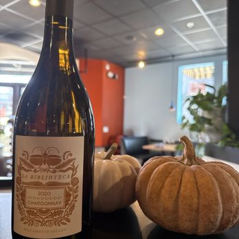 Taste Wine Cafe - Fall in love in West Linn! - Wine Bars Near Me - West Linn, Oregon Taste Wine Cafe - Fall in love in West Linn! - Wine Bars Near Me - West Linn, Oregon