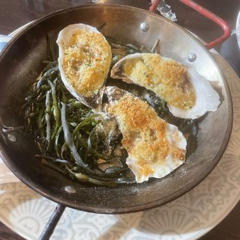 The Carlin - Wood fired oysters - Hotels Near Me - Breckenridge, Colorado The Carlin - Wood fired oysters - Hotels Near Me - Breckenridge, Colorado