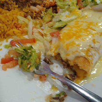 El Vallarta's - a plate of mexican food - Mexican Near Me - Pawhuska, Oklahoma El Vallarta's - a plate of mexican food - Mexican Near Me - Pawhuska, Oklahoma