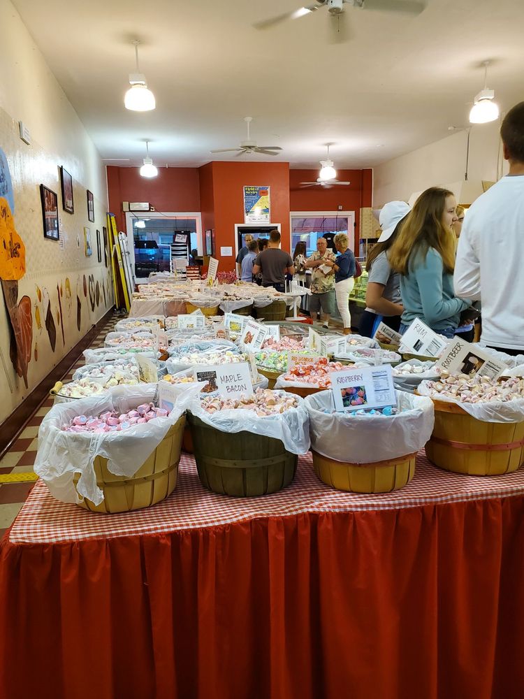 GRANNY’S PANTRY 13 Reviews 106 N Lake Ave, Battle Lake, Minnesota