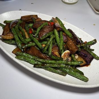 OOHU - Sautéed Green Beans With Eggplant - Szechuan Near Me - New York, New York
