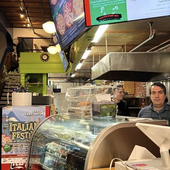Numero Uno Pizza - Pizza Near Me - Seattle, Washington