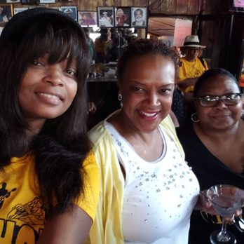The Water Hole Chicago - Jazz & Blues Near Me - Chicago, Illinois