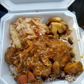 Barrington's Jamaican Kitchen - Curry chicken - Caribbean Near Me - Bakersfield, California Barrington's Jamaican Kitchen - Curry chicken - Caribbean Near Me - Bakersfield, California