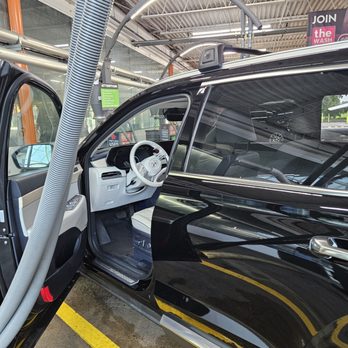 Valet auto Wash - Car Wash Near Me - Langhorne, Pennsylvania Valet auto Wash - Car Wash Near Me - Langhorne, Pennsylvania