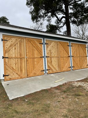 Garage Build with Custom Doors - Father And Son Owned Business. New Fence Installation/Fence Repair. Give Us A Call For a Free
Quote.