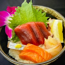 Izakaya Jin - Mini Chirashi Don