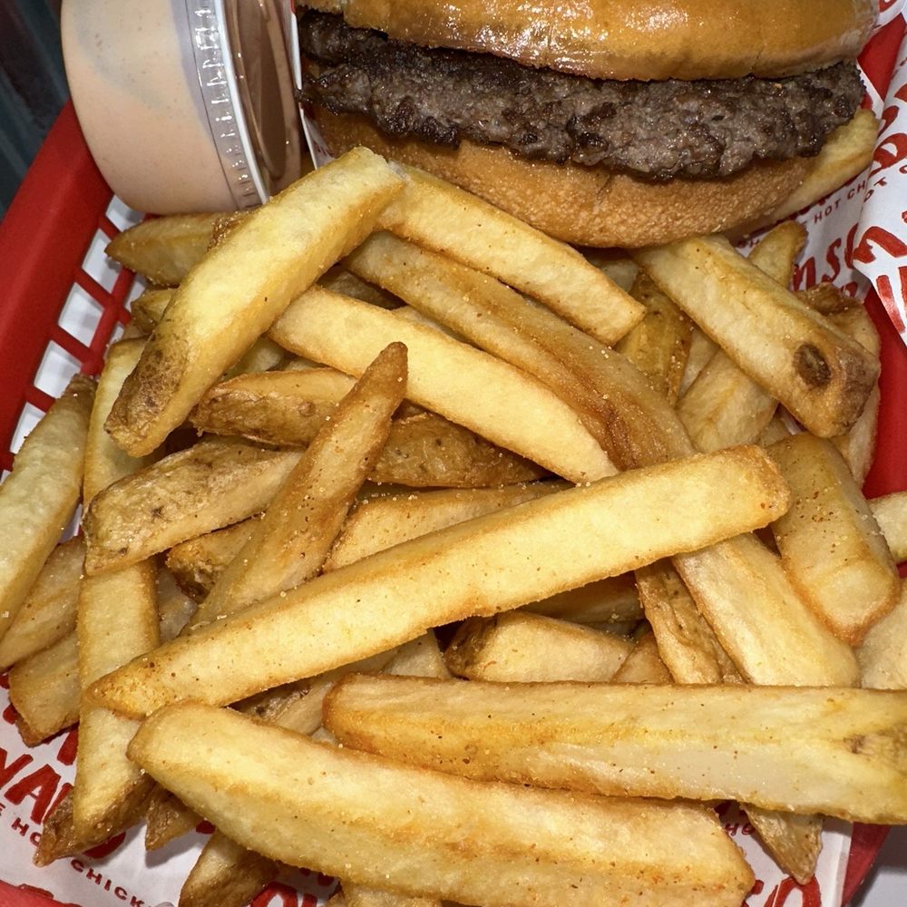 Crimson Coward - Plain "snash burger" - Chicken Shop Near Me - Fredericksburg, Virginia Crimson Coward - Plain "snash burger" - Chicken Shop Near Me - Fredericksburg, Virginia