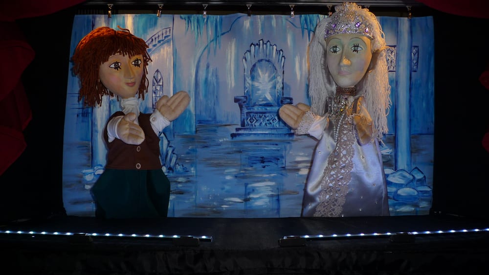 PUPPET THEATER ON WHEELS Updated September 2024 69 Photos & 36