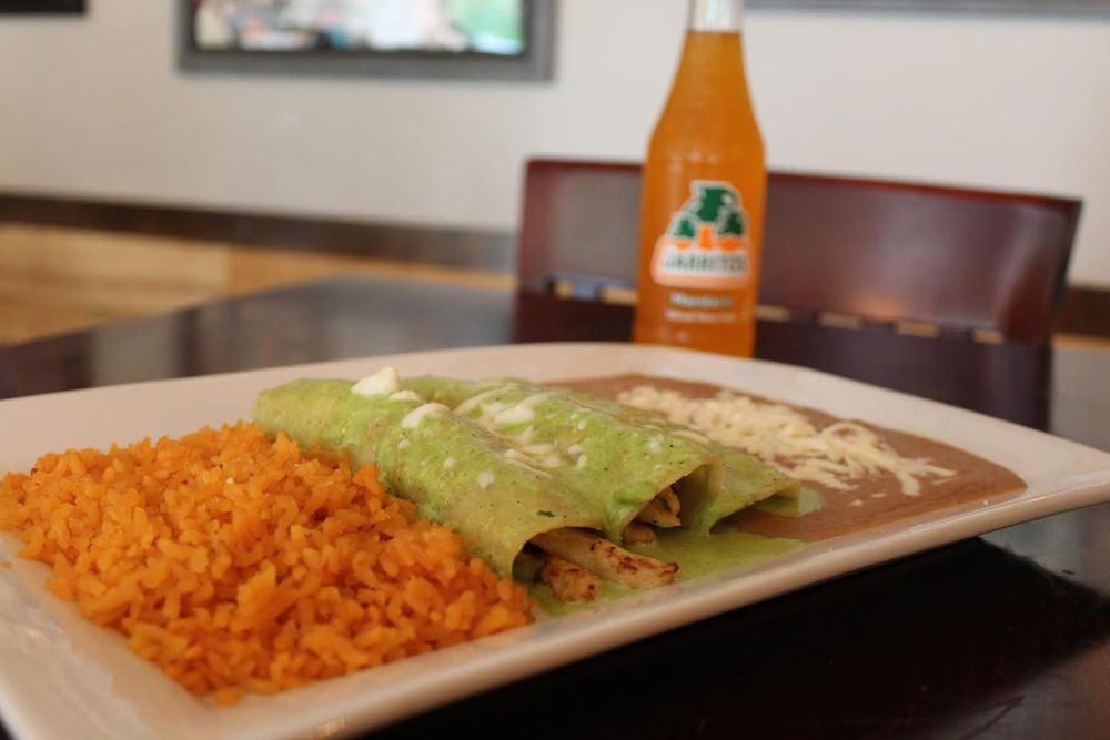 Gloria’s Cantina & Mexican Grill Logo