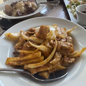 Burma Superstar - Mango chicken - Burmese Near Me - Alameda, California