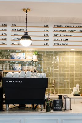 Mazúr Coffee by null