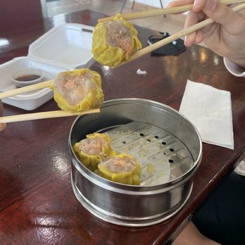 Wah Sing Dim Sum - Fresh and juicy pork shu mai - Dim Sum Near Me - San Gabriel, California Wah Sing Dim Sum - Fresh and juicy pork shu mai - Dim Sum Near Me - San Gabriel, California