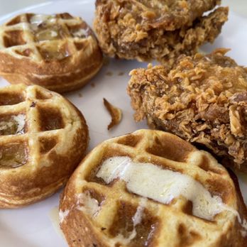 Pancakes & Waffles - Honey butter chicken and cornbread waffles - Breakfast & Brunch Near Me - Honolulu, Hawaii