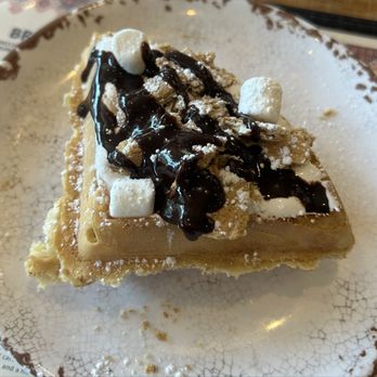 AMBAR Restaurant, Clarendon - Smores waffle - Modern European Near Me - Arlington, Virginia AMBAR Restaurant, Clarendon - Smores waffle - Modern European Near Me - Arlington, Virginia