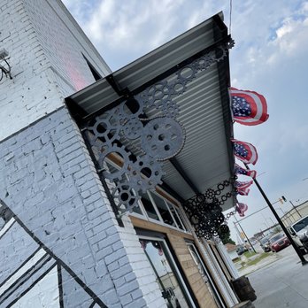 Bricks and Brews - Entry way - Pubs Near Me - Baxter Springs, Kansas Bricks and Brews - Entry way - Pubs Near Me - Baxter Springs, Kansas