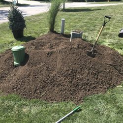 Dennis Bosley Topsoil - 2 yards of great soil