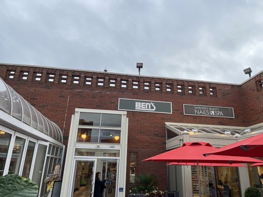 Ben's Kosher Delicatessen Restaurant and Caterer by null