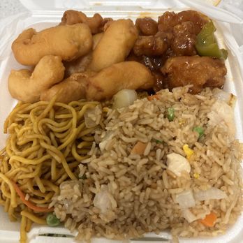 Wang's Chinese Kitchen - Dinner size: Sweet and Sour Chicken Dinner size: General tso Chicken - Chinese Near Me - Columbus, Ohio