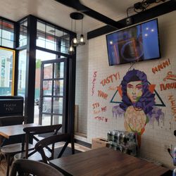 Darbar's Chicken & Ribs - Inside nearby the entrance