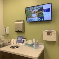 CareSpot Urgent Care- Clermont - Stuck in an exam room forever with just this view. Blech!