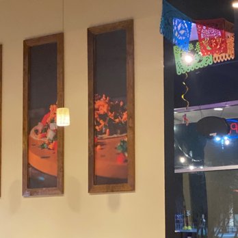 Salsitas Grill - Tacos Near Me - La Plata, Maryland