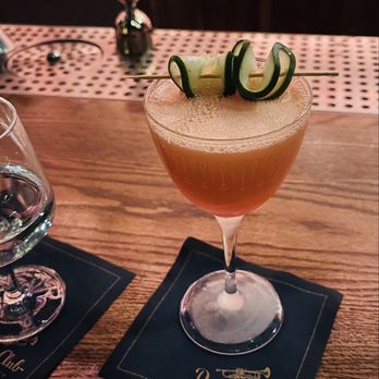Dawn Club - Cocktail Bars Near Me - San Francisco, California