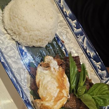 Thai Niyom - Thai Near Me - Queens, New York