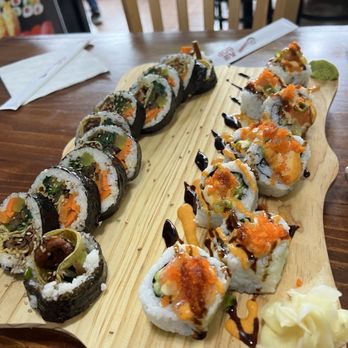 Kimbop - Spicy Pork Kimbop - Asian Fusion Near Me - Wheeling, Illinois