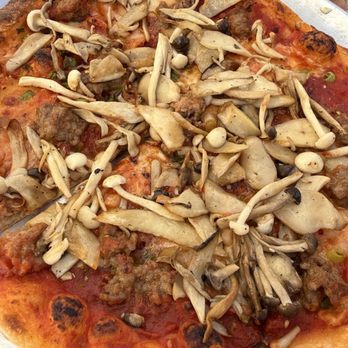 Delarosa Palo Alto - Pizza - Pizza Near Me - Palo Alto, California
