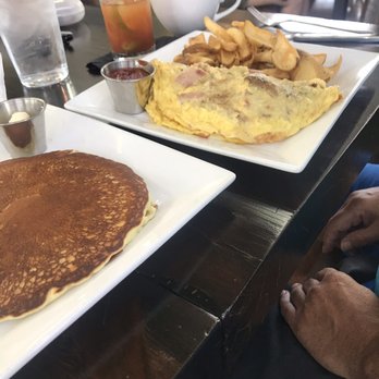 Breakfast Kitchen Bar - My boyfriends manly man omelette- a "meat" omelette - Breakfast & Brunch Near Me - Phoenix, Arizona