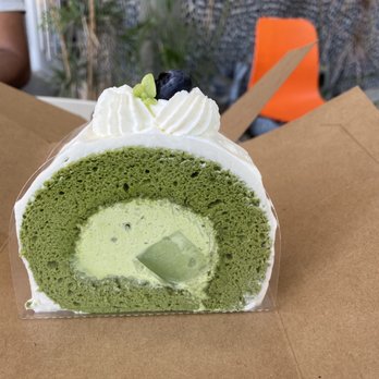 Motto Tea Cafe - Uji Matcha Crepe Cake - Desserts Near Me - Pasadena, California Motto Tea Cafe - Uji Matcha Crepe Cake - Desserts Near Me - Pasadena, California