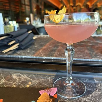 Ro Hyde Park - Cosmo - Asian Fusion Near Me - Tampa Bay, Florida Ro Hyde Park - Cosmo - Asian Fusion Near Me - Tampa Bay, Florida