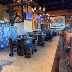 Chile Verde Mexican Restaurant - Friday 10:20am. Empty