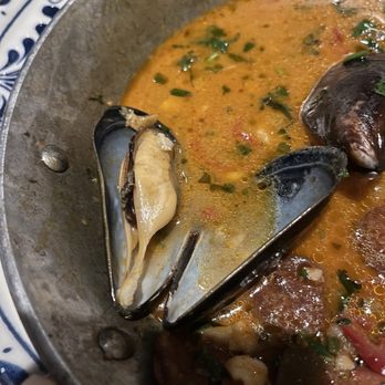 Mexican Sugar Las Colinas - Mussels - still raw :( - Latin American Near Me - Irving, Texas