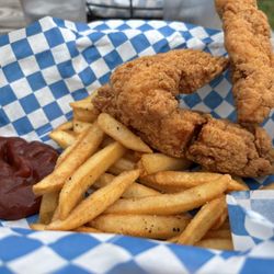 Snowshoe Brewing Company - Chicken tenders