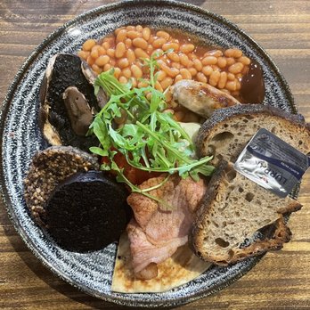 Tani Modi - Scotsman Breakfast - Cafes Near Me - Edinburgh, EDH Tani Modi - Scotsman Breakfast - Cafes Near Me - Edinburgh, EDH