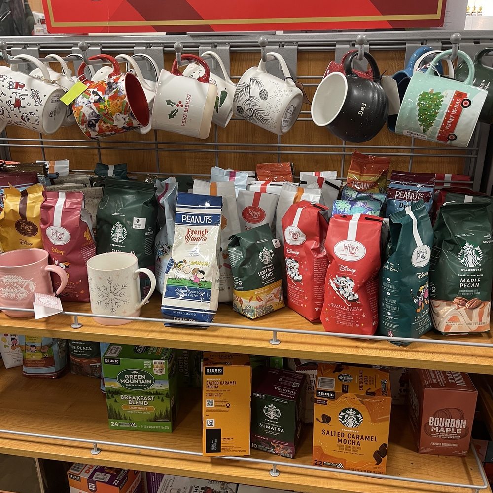 T.J MAXX - Department Stores Near Me - Kingsbridge, New York
