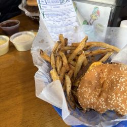 P.T.'s Olde Fashioned Grille - Olde fashioned burger
