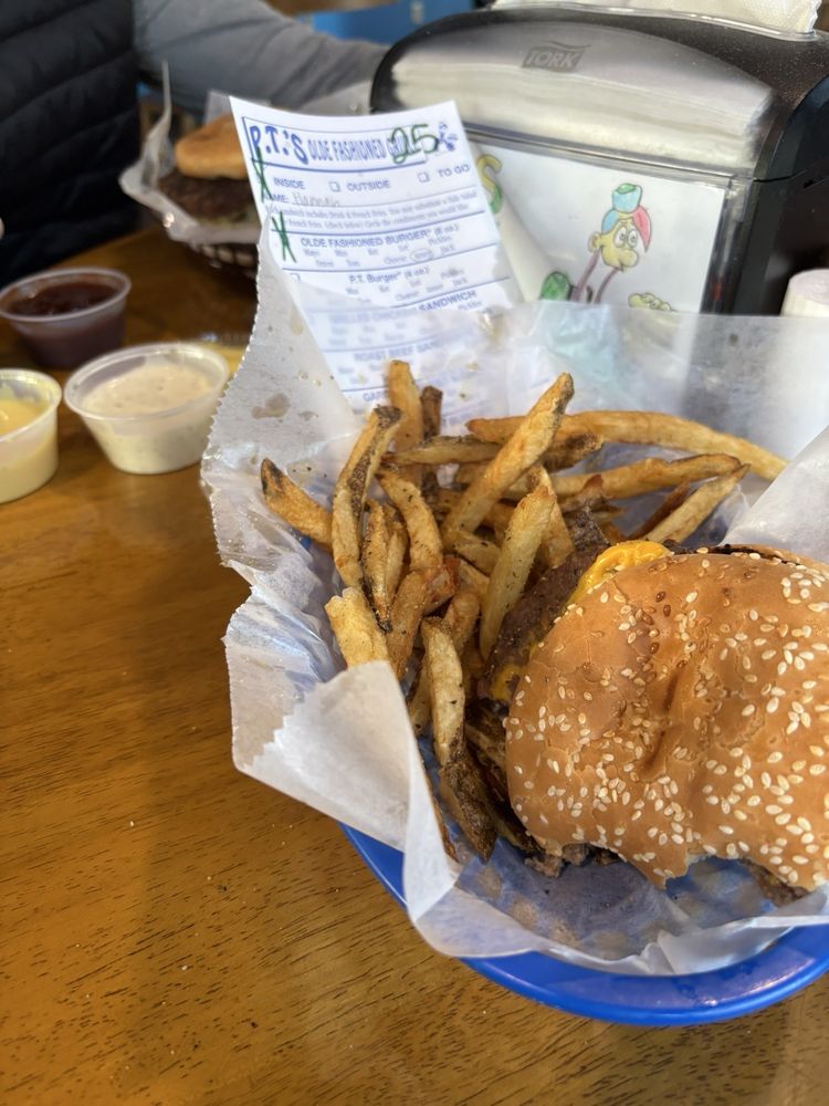 P.T.'s Olde Fashioned Grille