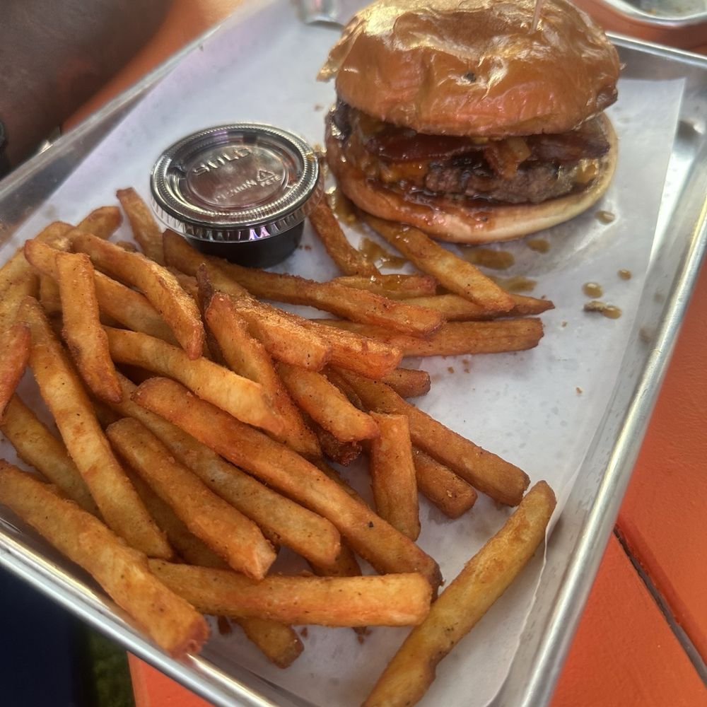 The Icehouse - Burger and fries - Venues & Event Spaces Near Me - Conroe, Texas