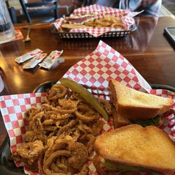 Undercliff Grill & Bar - Lunch