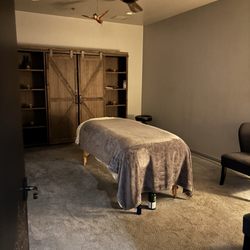One Tribe Yoga and Wellness - Massage room