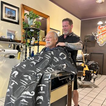 Bradford's Barber Shop - Left feeling like a million bucks!! Thanks Roger. - Barbers Near Me - Salem, Oregon Bradford's Barber Shop - Left feeling like a million bucks!! Thanks Roger. - Barbers Near Me - Salem, Oregon