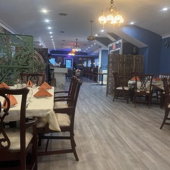 Ruhani Kitchen - Dining area - Mediterranean Near Me - Egg Harbor Township, New Jersey