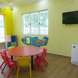 CHOO CHOO TRAIN BABY & CHILD CARE CENTRE 27 Jalan Kubah U8/52, Shah